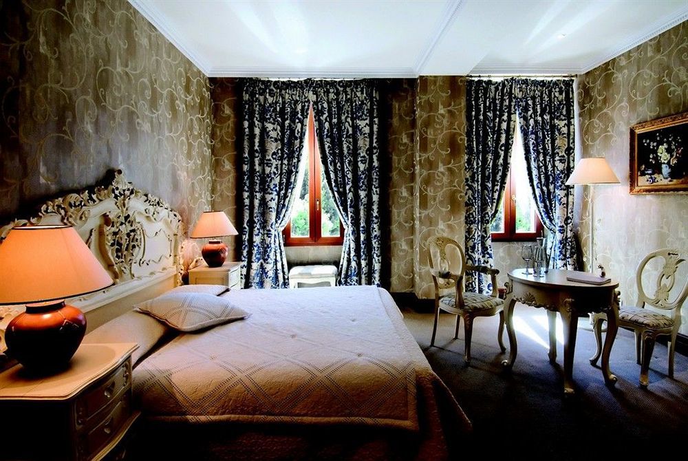 Hotel Chateau De La Tour Cannes Exterior photo